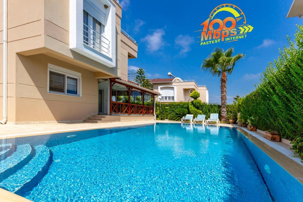 Paradise Town Villa Premium 베렉 외부 사진